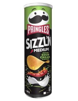 Pringles Sizzl'n Medium Kickin Sour Cream Chips